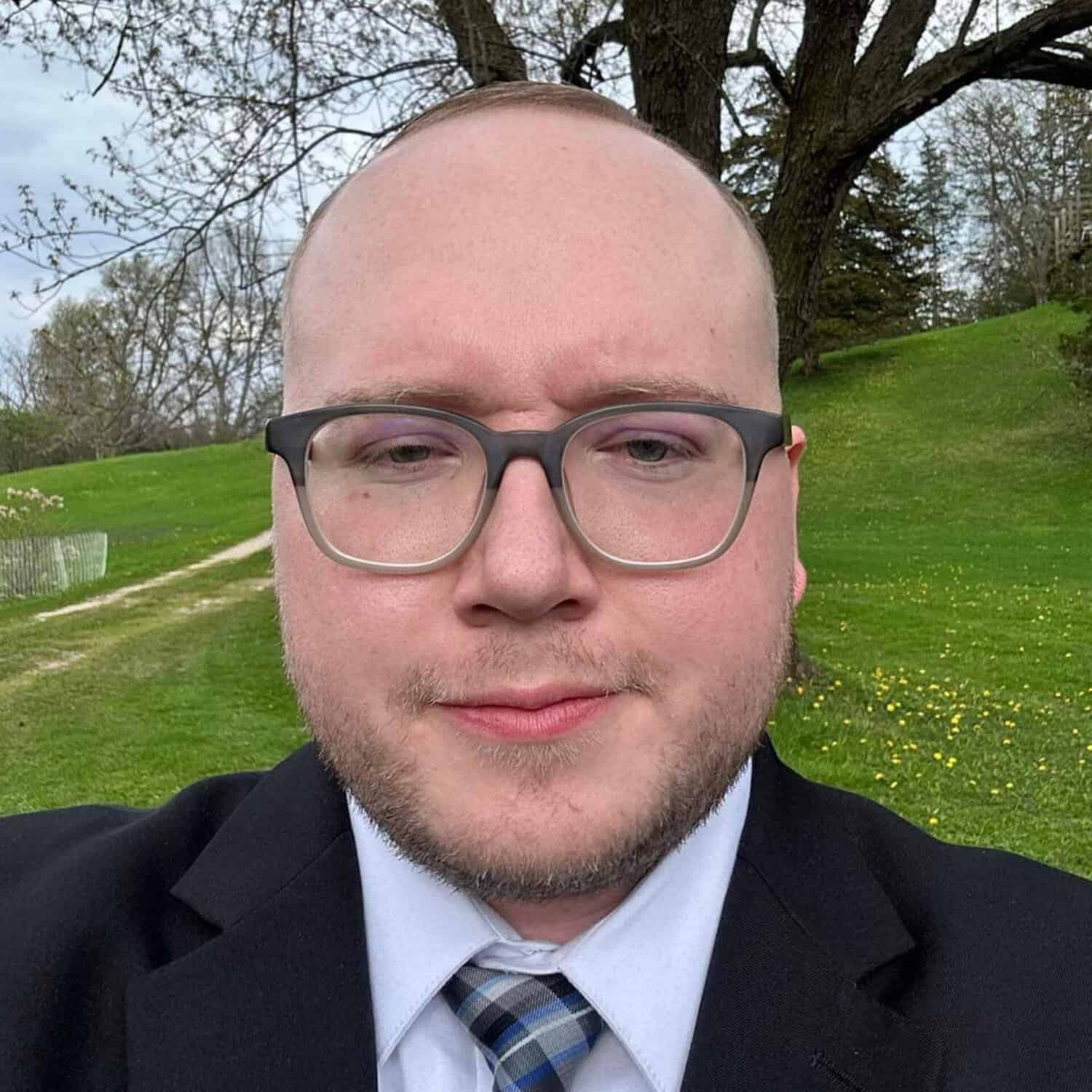 Jason P. — Professional Chauffeur, Contact Limo LLC