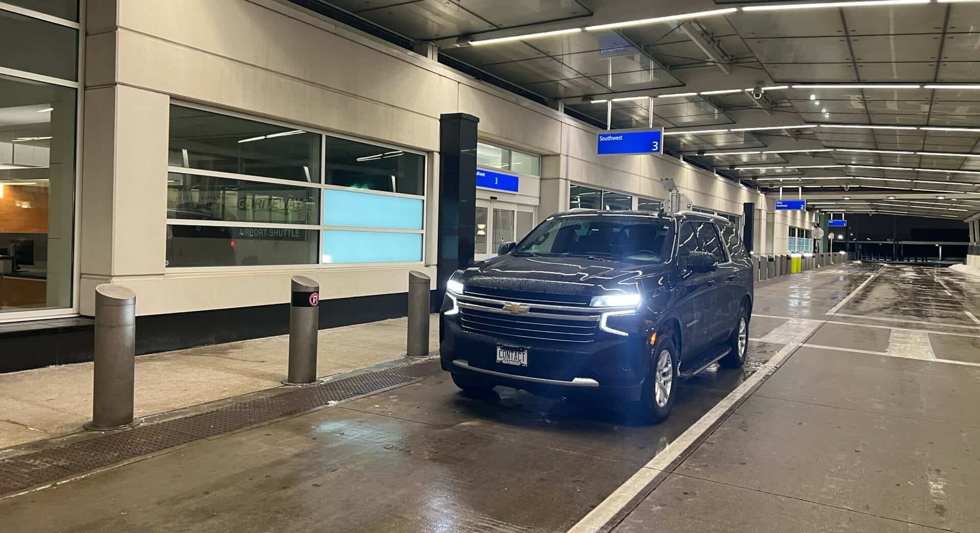 Milwaukee Mitchell Airport (MKE) limo pickup from Fairfield
