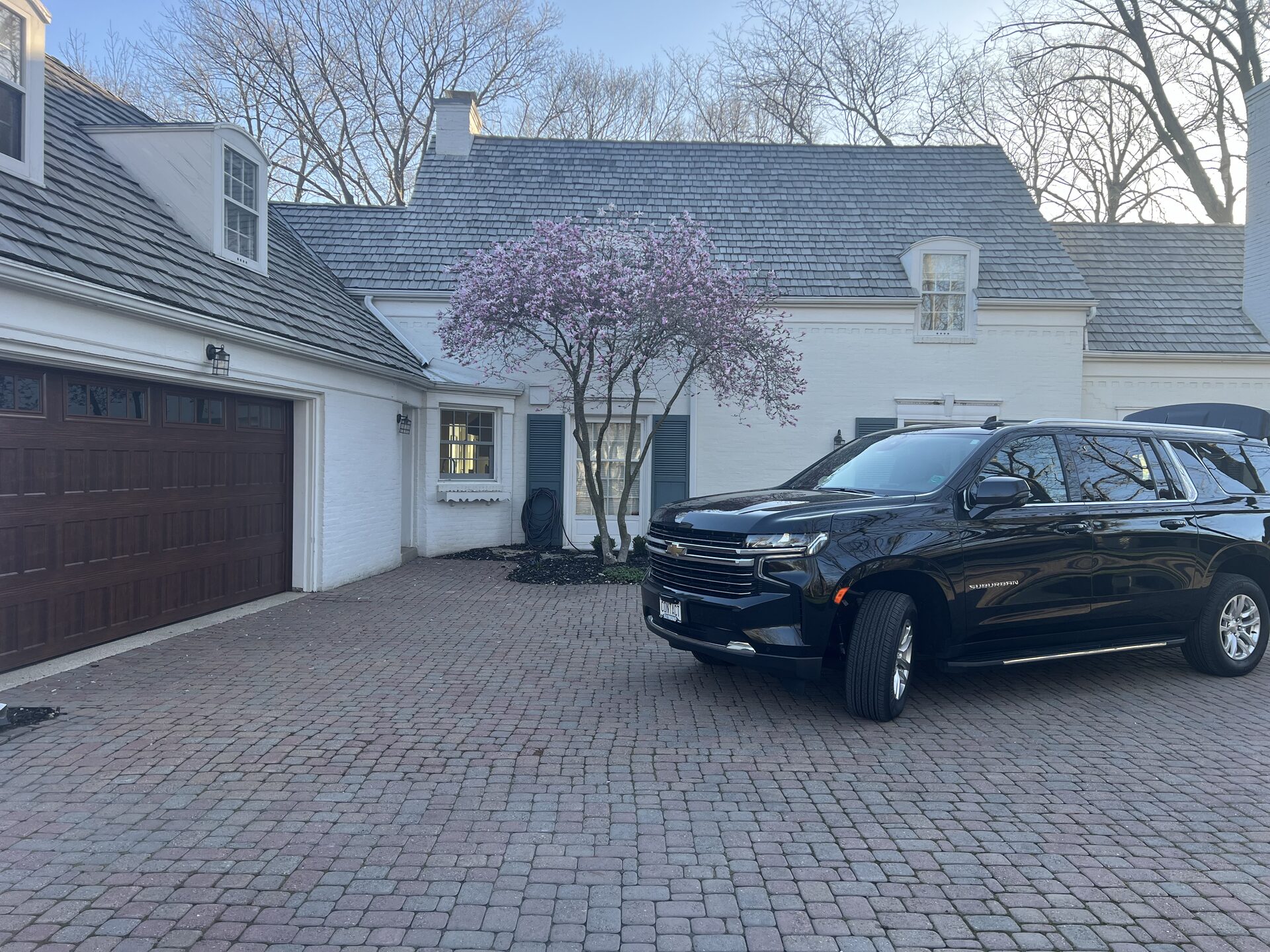 Contact Limo SUV at residential home for prom night group pickup Kenosha Wisconsin