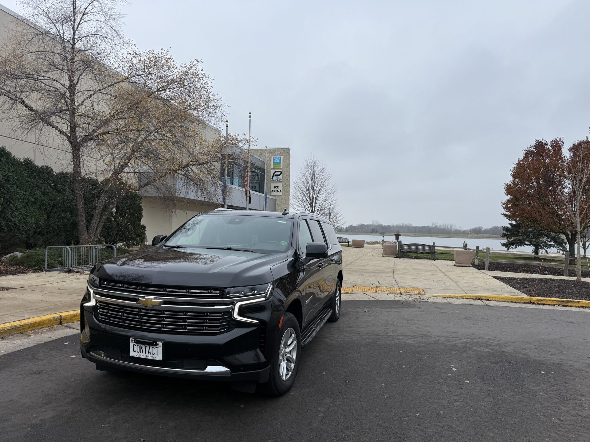 Contact Limo SUV at the RecPlex in Pleasant Prairie Wisconsin